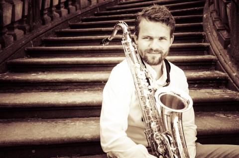 Saxophonist Robert Maier - Saxophon | Live-Unterhaltung, Musiker · DJ's · Bands Gernsbach, Logo